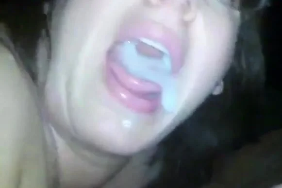Suburban Mom Laura Eats Hubby's Cum