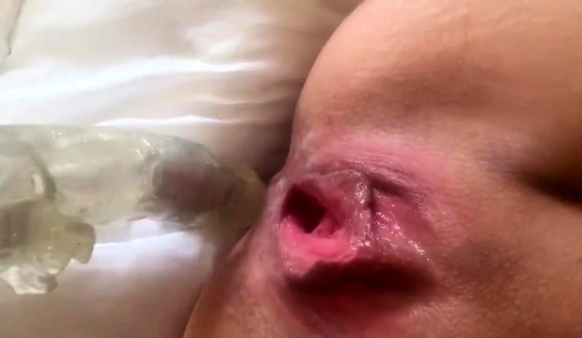 Hot Teen dildoing her juicy wet pussy with a toy