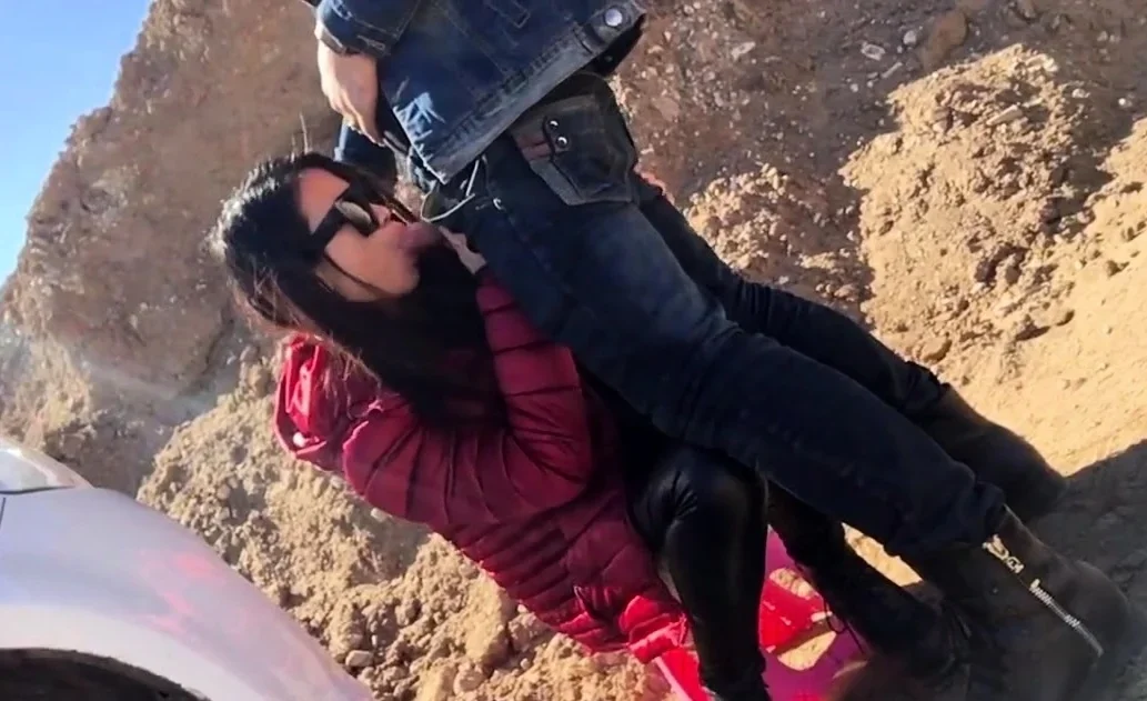 AMATEUR CHINESE FETISH  SLUT FUCK IN THE PUBLIC