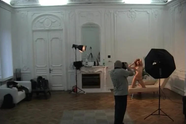 Backstage Spy 29d 22