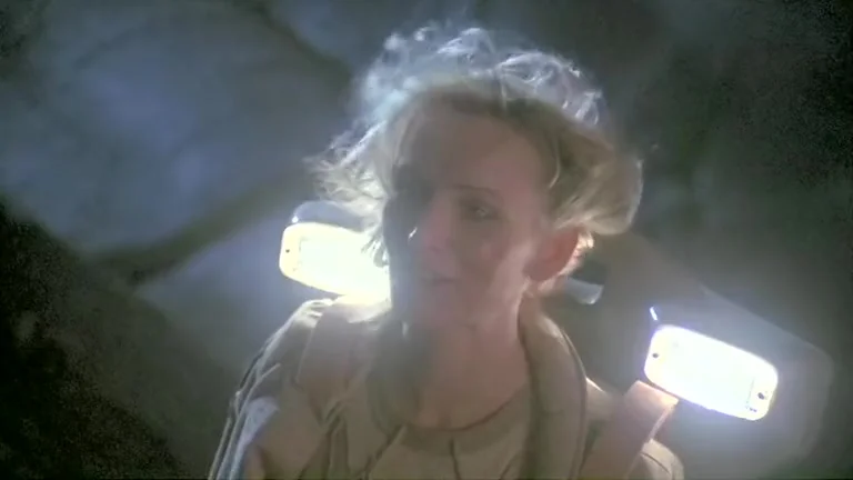 Galaxy Of Terror Giant Space Maggot sexually attacks her again and again!