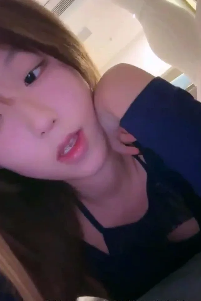 Amateur asian teen licks ass and sucks cock