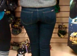 PHAT Ass In Tight Jeans