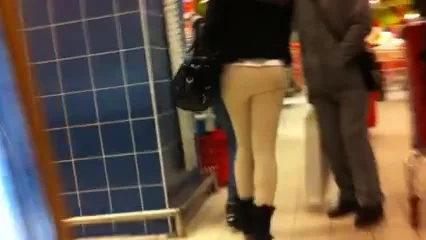 Ass 02 - Nice butt in white leggings