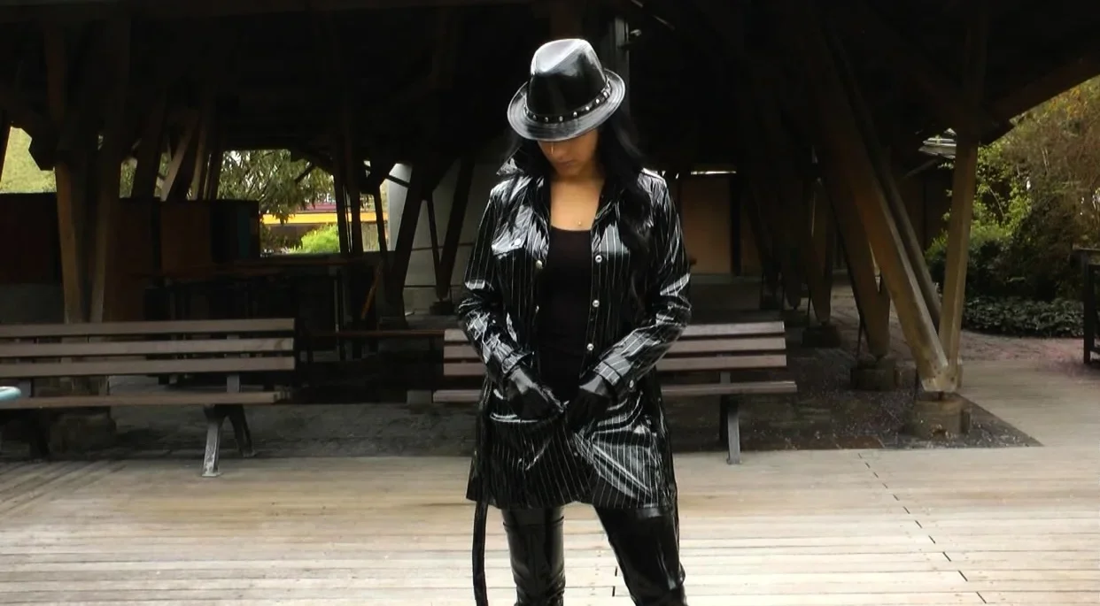 Latex outdoor sex