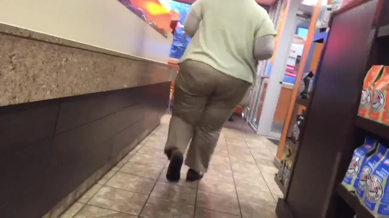 Wide hips VPL