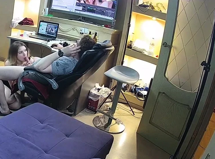 Old and young Russian couple enjoy group sex
