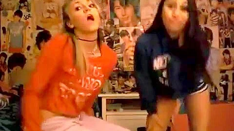 Avid twerk livecam dilettante clip