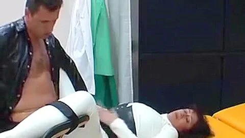 Rubber games at the gyn clinic