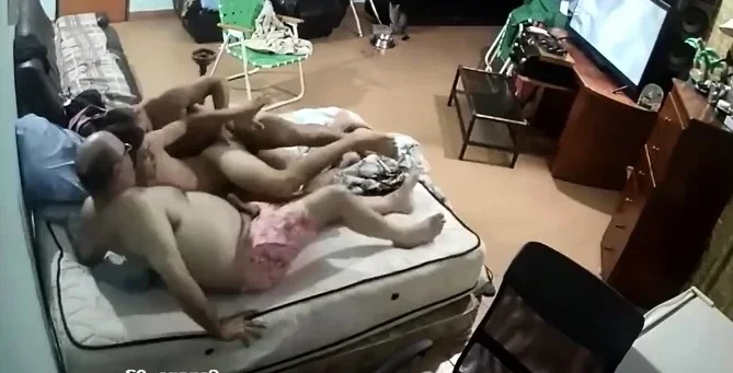 Amateur Doggystyle Hidden Cam