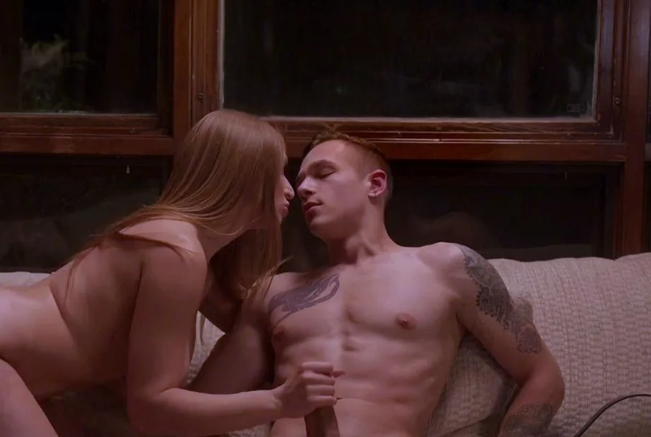 Babe doing a hardcore blowjob
