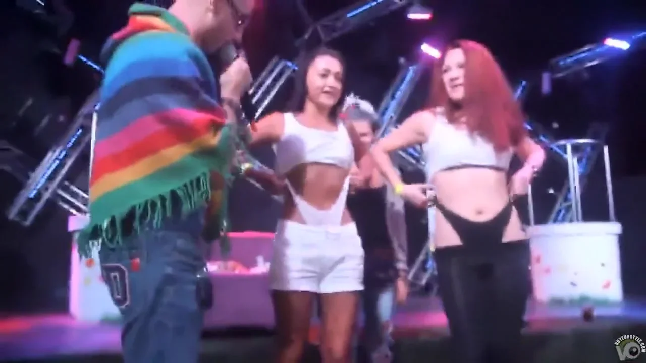 Bombastic girls pull up their thongs on the stage