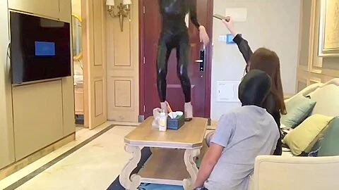 Two mistress trampling foot slave 国产双女王调教