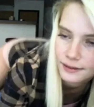 Slim blonde teen on cam