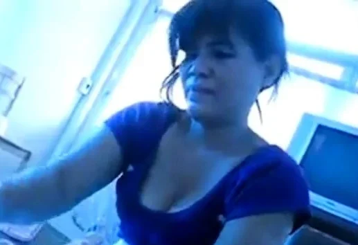Amateur Asian MILF massage happy ending