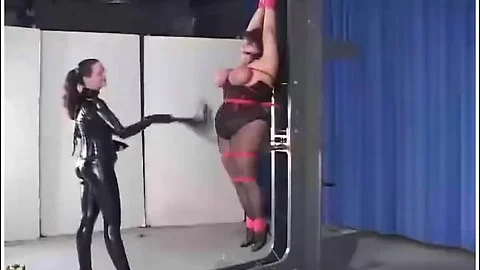 Elane And The Stretch O-matic