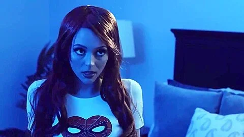Supergirl V Wonder Woman - Lesbian Cosplay Vol. 1