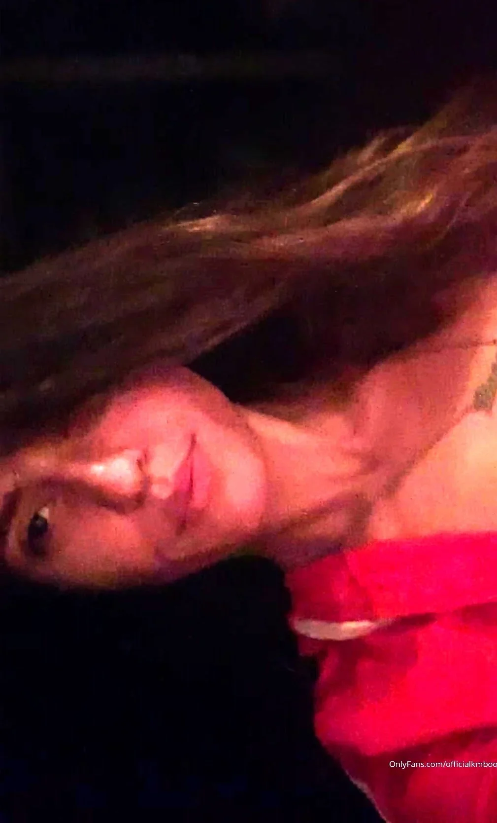 Tattoed Amateur Webcam Girl Hot Dildo Action Masturbation