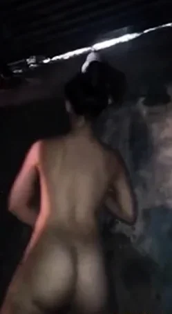 Novinha tomando banho video para o whatsapp