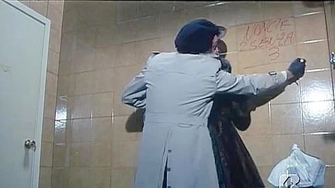 Barbara Bouchet in 40 GRADI ALL`OMBRA DEL LENZUOLO 1976
