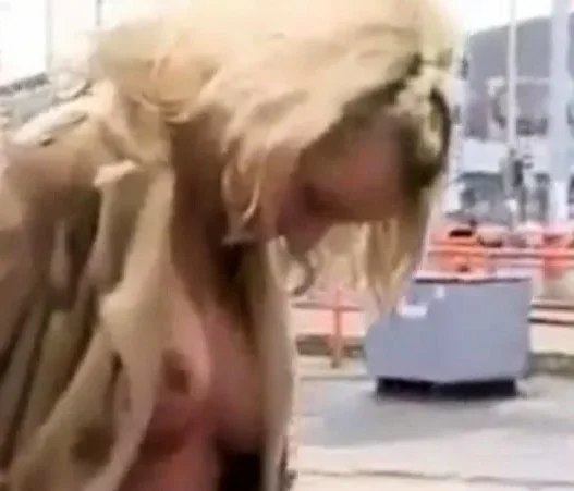 Public lesbian