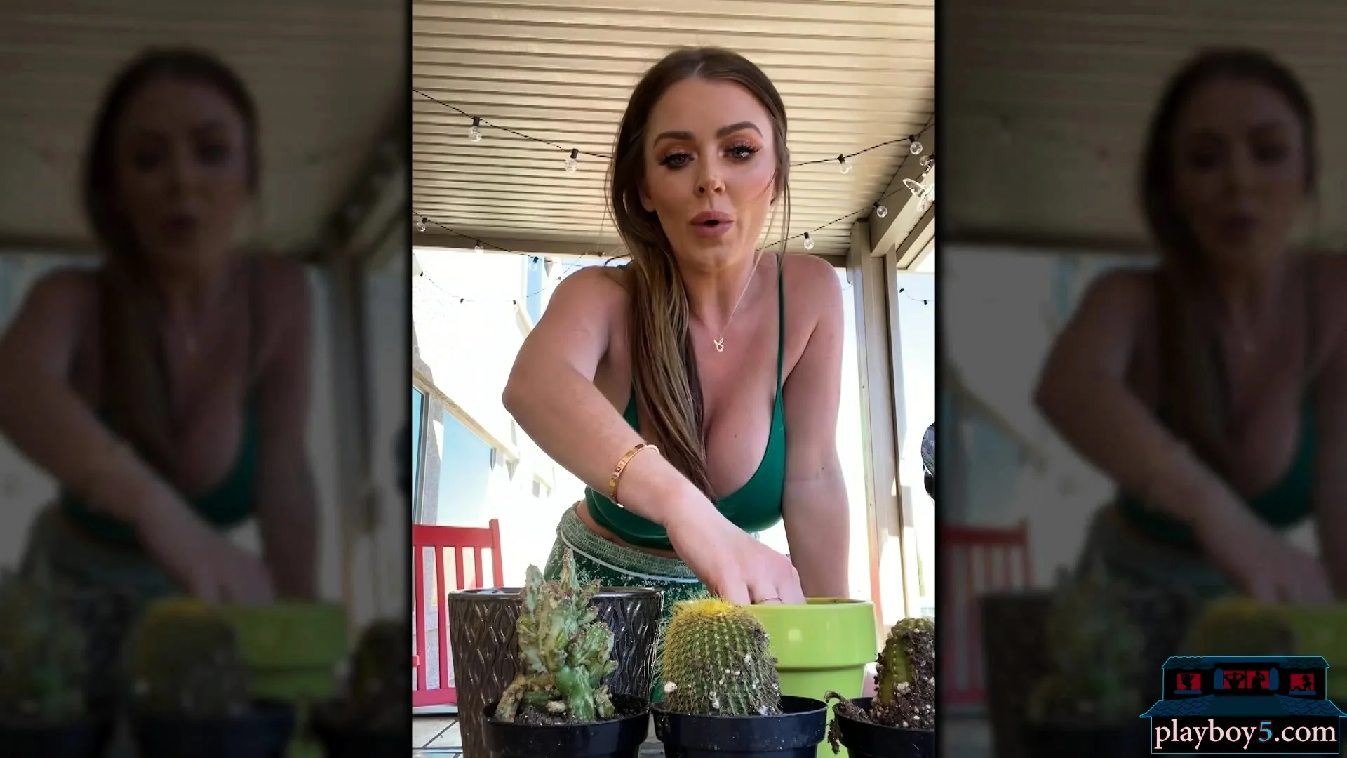 Huge boobs Sophie Dee pool fun at home