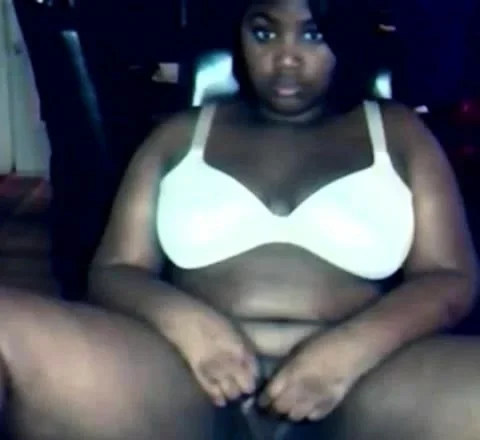 Teen Ebony Babe in Webcam - negrofloripa