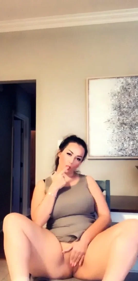 Chubby Brunette Big Boobs Dildo Masturbation