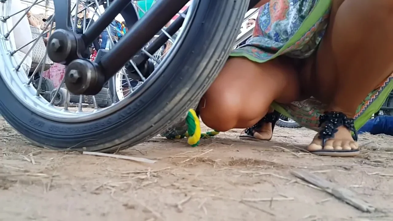 NO PANTIES at BIKE SHOW( 2) # Show off FUN in March(before Quarantine)