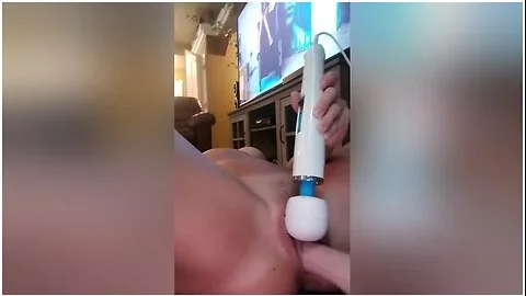 Fucking Machine Makes Pussy Turn On Like A Fountain And Soak Everything And Insane Orgasim