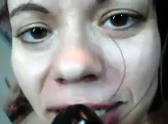 Eating Her Own Creamy Cum (Grool)