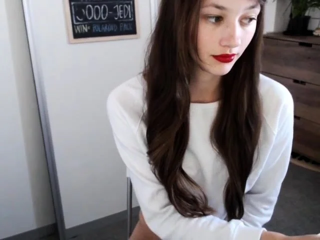Amateur Webcam Teen Masturbates And Teases