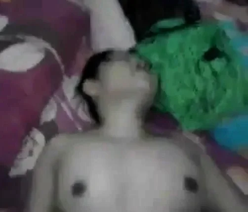 malay-pasangan suami isteri