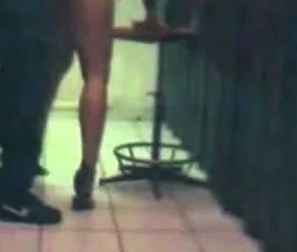 salope de collegue en camera cachee