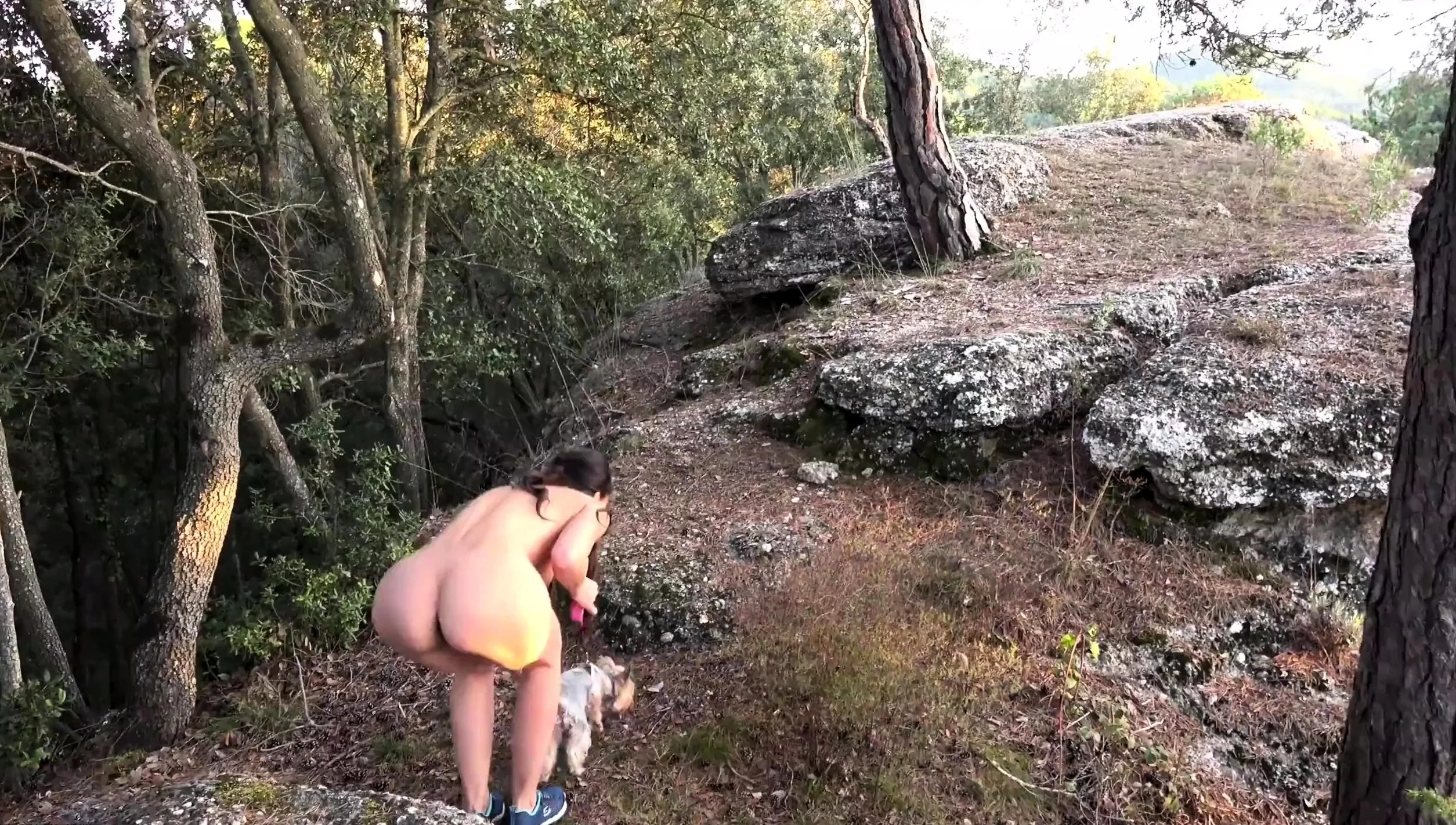 Melisa Mendiny (Lexa), Solo, Shows Her Body, Masturbates