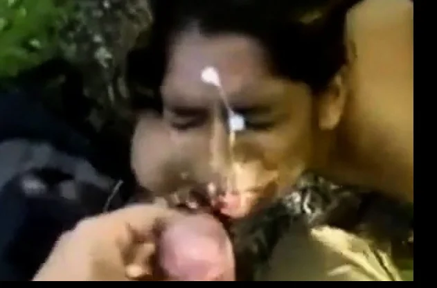 Indian outdoor suck & facials