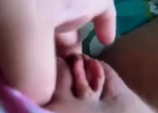 Solo Girl Shaved Pussy Masturbation