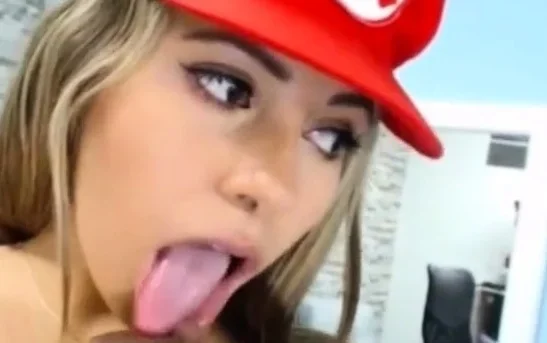 SEXY SAGGY TITS MILKING PREGNANT TRUTH