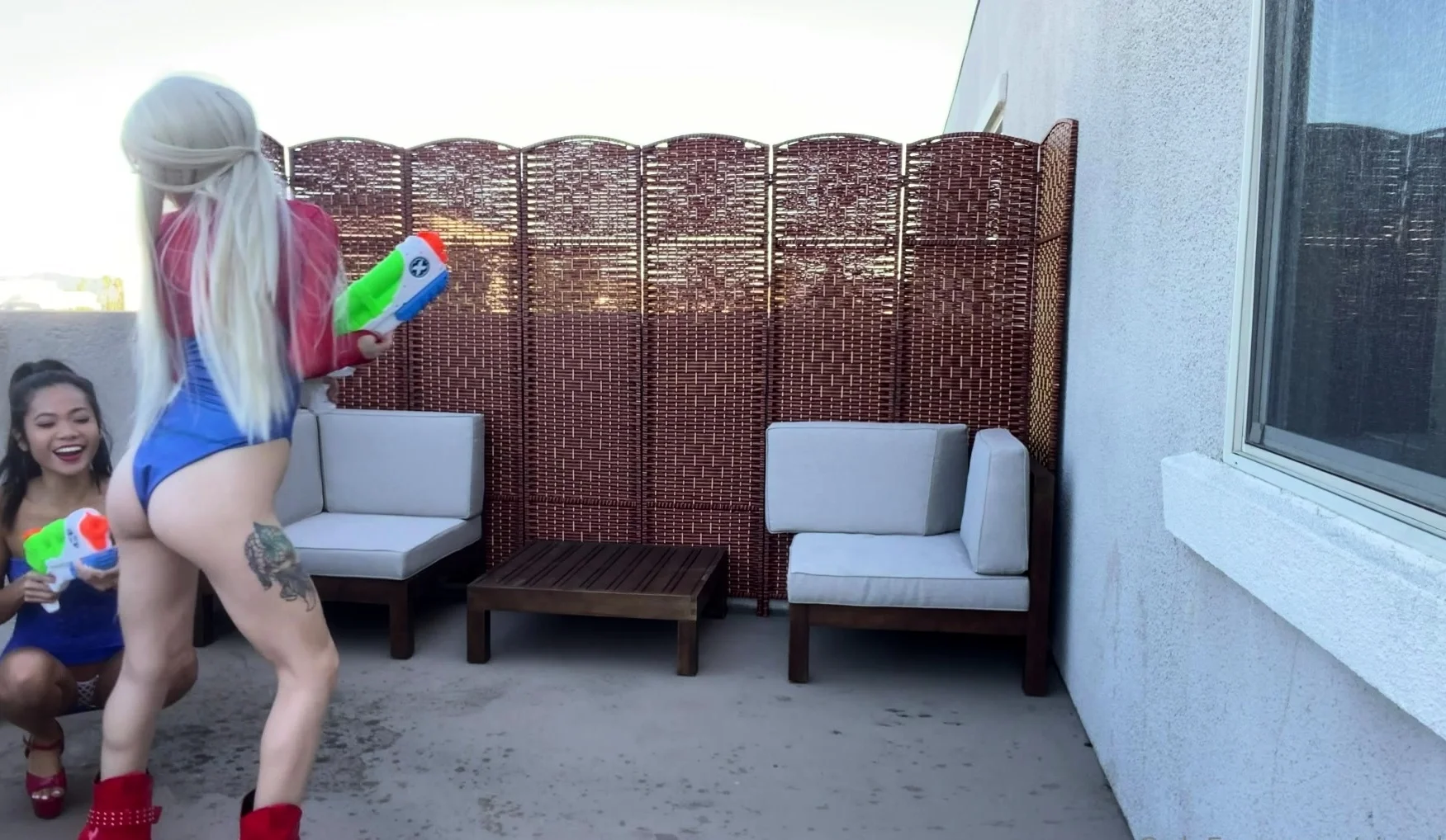 Amateur blonde slut outdoor banging following picnic