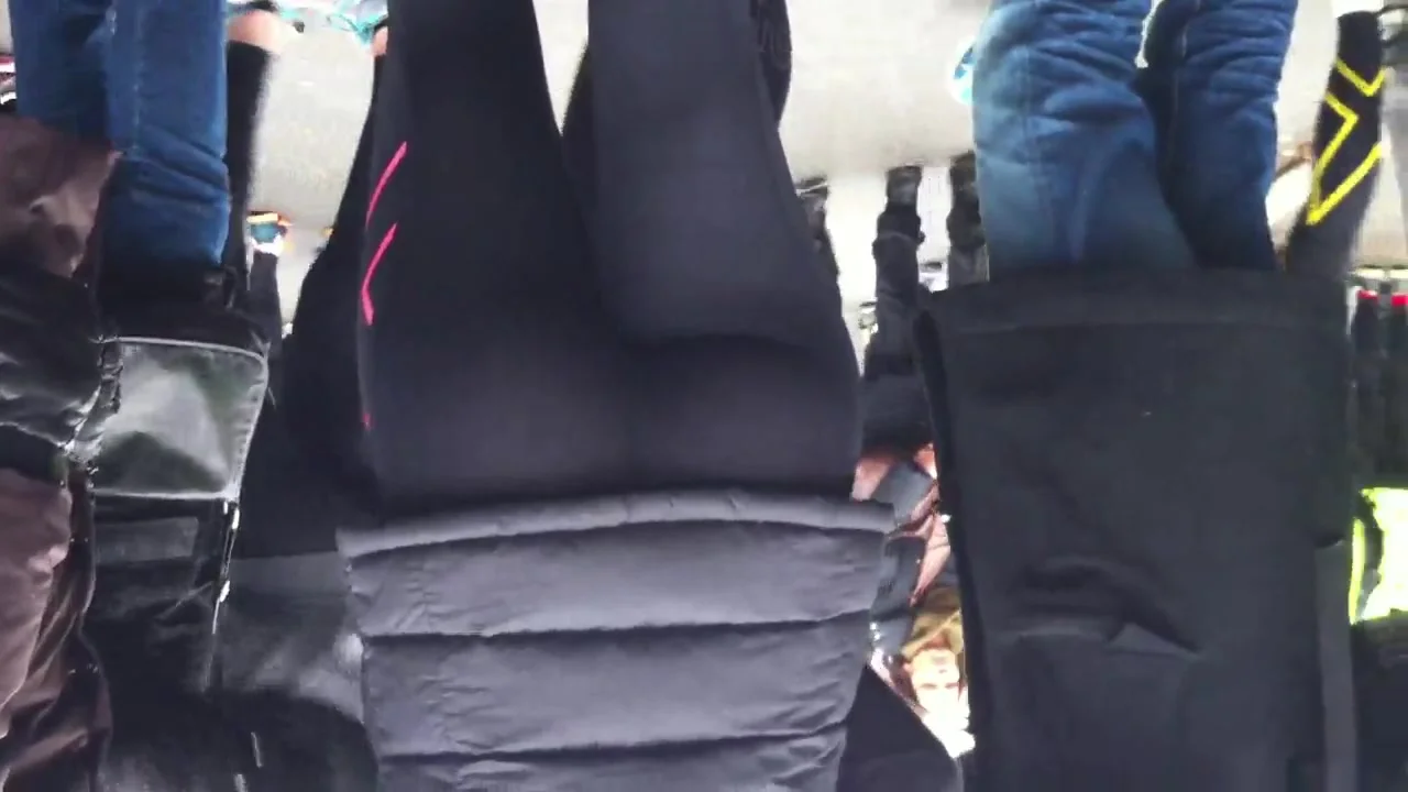 Runner ass in spandex