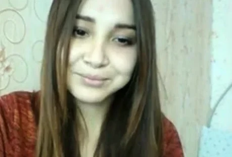 Hot CamChat Girl Boobs !