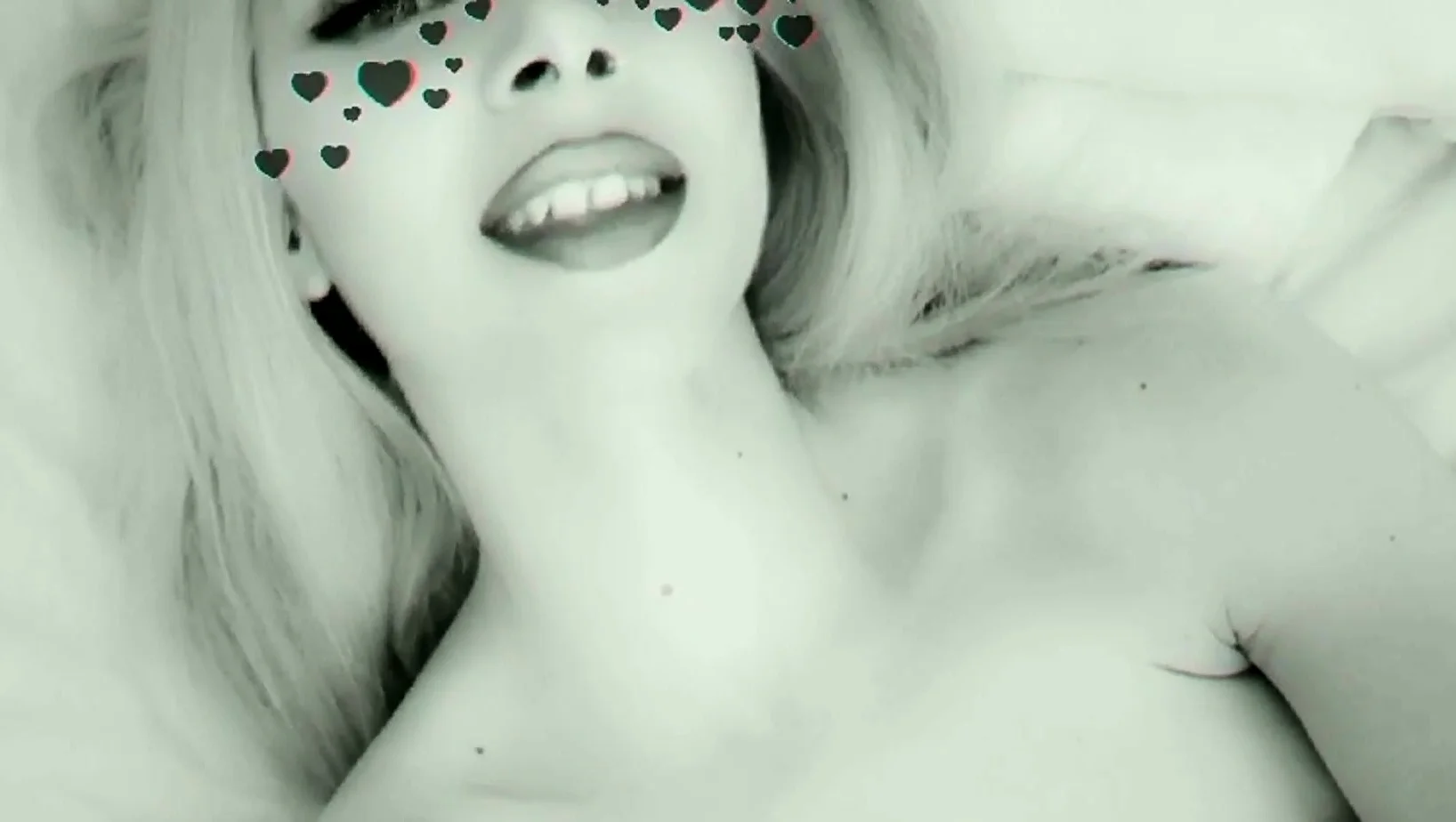 Amateur blonde teen stunner gobbles hard pov cock