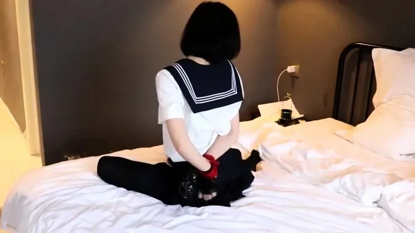 Amateur cute asian girl fucking