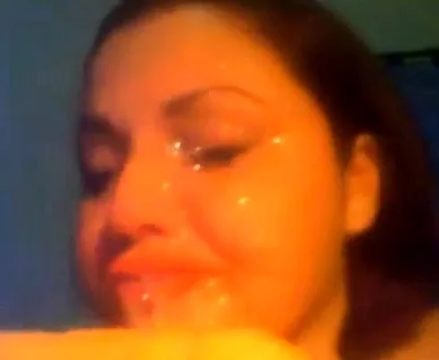 Camslut Dorothy fucks her mouth and ass with big dildo