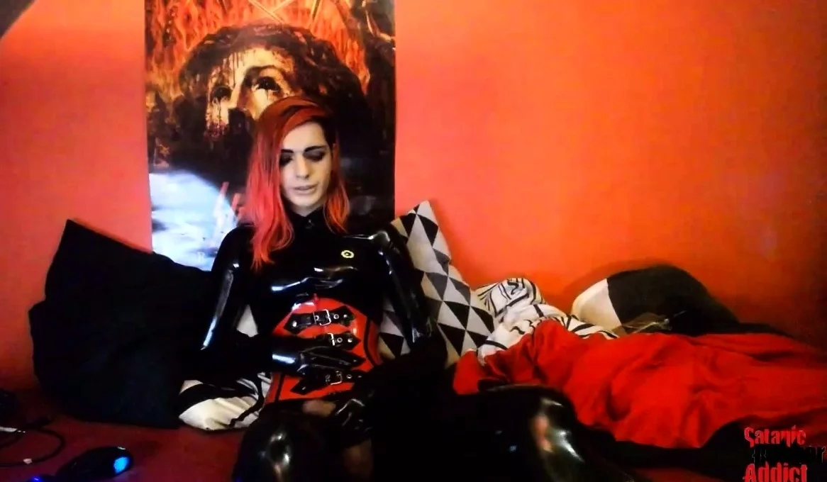 Balloon and latex glove cook jerking fetish