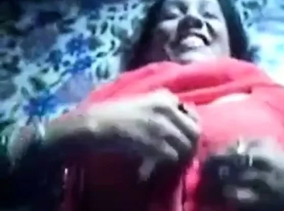 horny manzu showing all