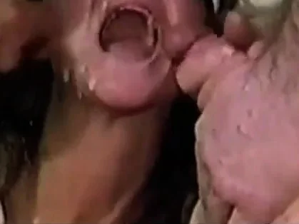 Mature Amateur Gangbang In New York!