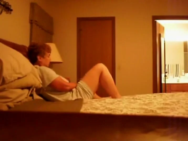 Spying my graceful Step mother with a dildo