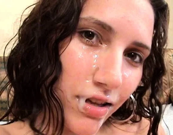 Amateur webcam blowjob and cumshot