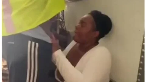 Co-workers Fuck On Lunch Break